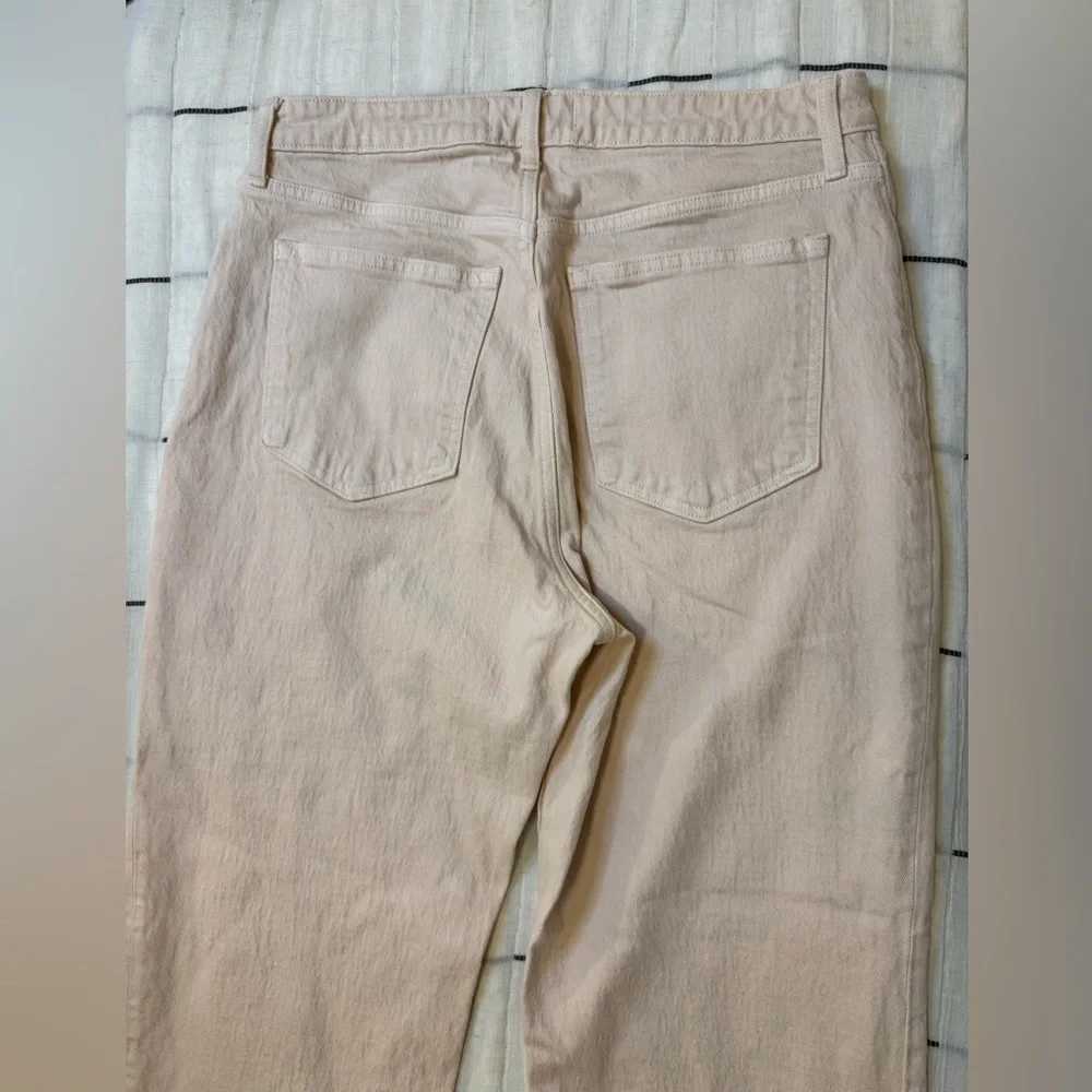 💖 Abercrombie & Fitch Light Pink High Rise Straight Jeans 31 (12) Short 👖